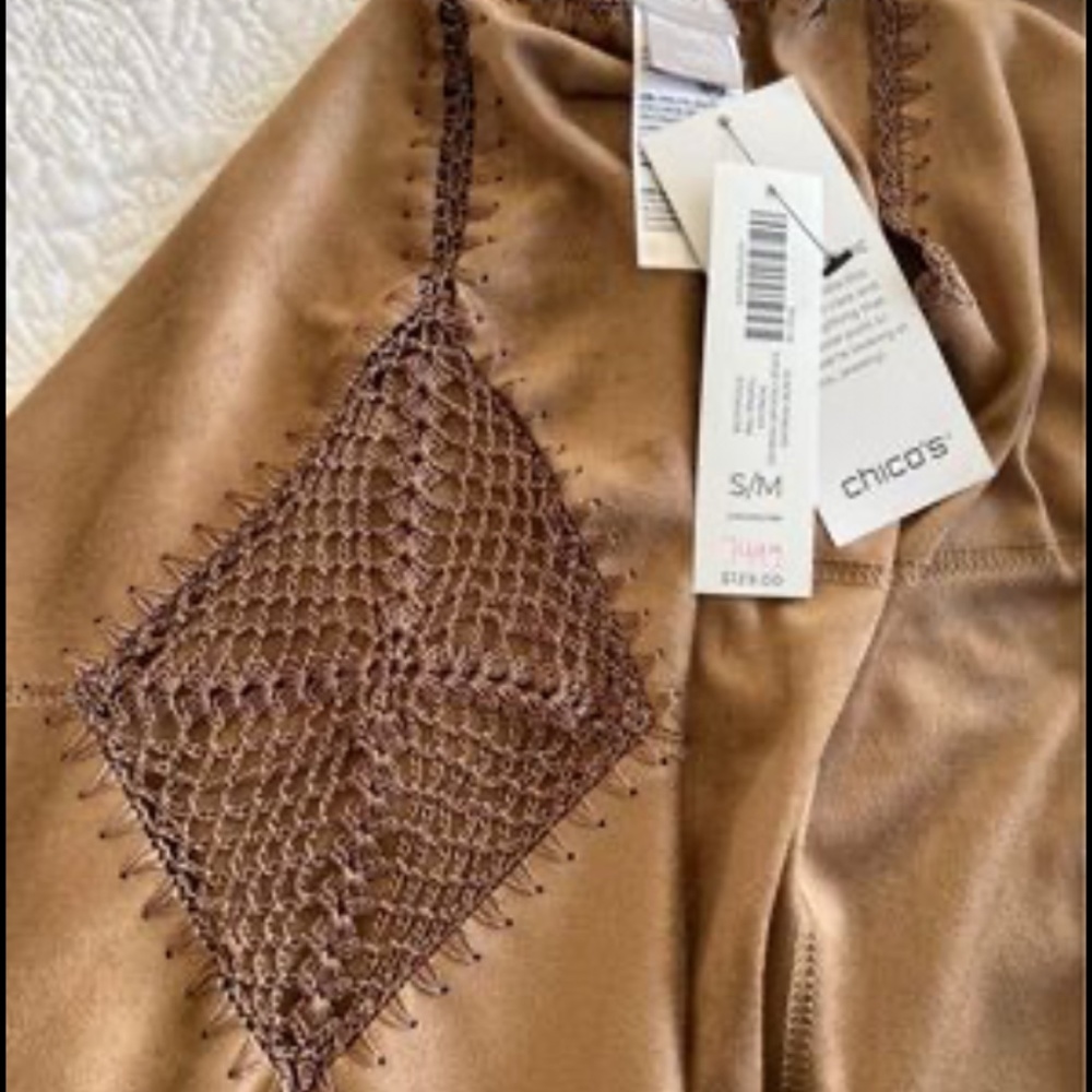 Poncho - Picture 2 of 3